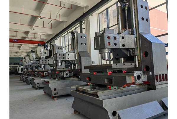 立式加工中(zhong)心與卧式加(jiā)工中心有什(shí)麽區别？