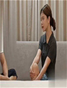 《老师的丰满大乳奶水在线观看-小77文学欣赏》